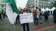 العاصمة: متظاهرة تقصف نعيمة صالحي بشعار