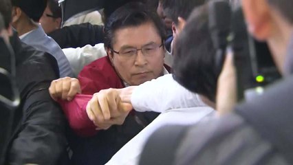 광주로 간 황교안..."물러가라" 고성 항의에 물세례 / YTN