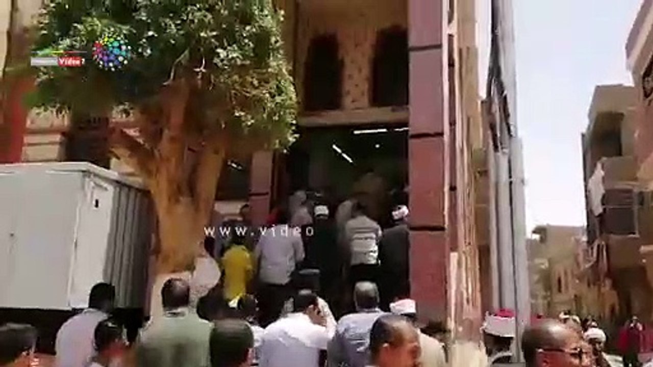 أهالى قرية الروضة بالمنيا يستقبلون وزير الأوقاف بالزغاريد