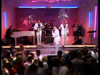 The Original Juniors - At The Hop