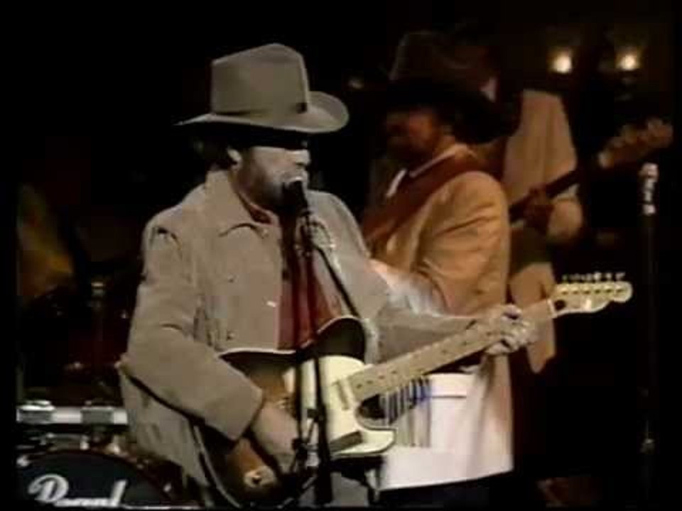 Merle Haggard - Mama Tried
