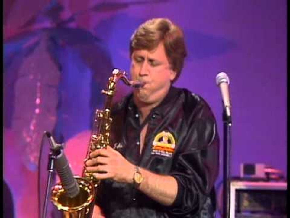 The Diamonds - Why Do Fools Fall in Love