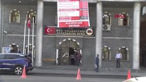Diyarbakır'da Sur Belediyesi'nden Çıkarılan İşçilerden Tepki