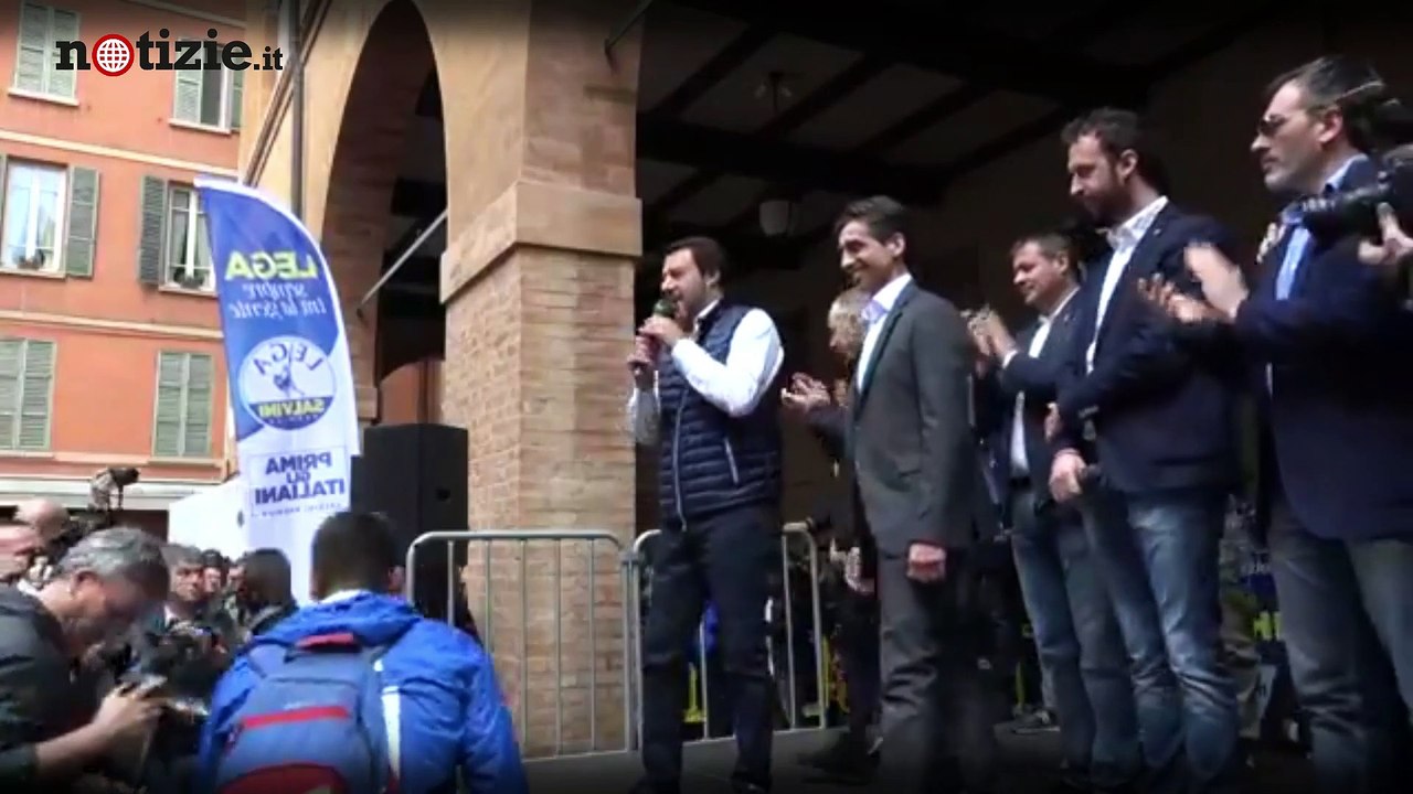 Matteo Salvini "I comunisti mi fanno tenerezza" | Notizie.it