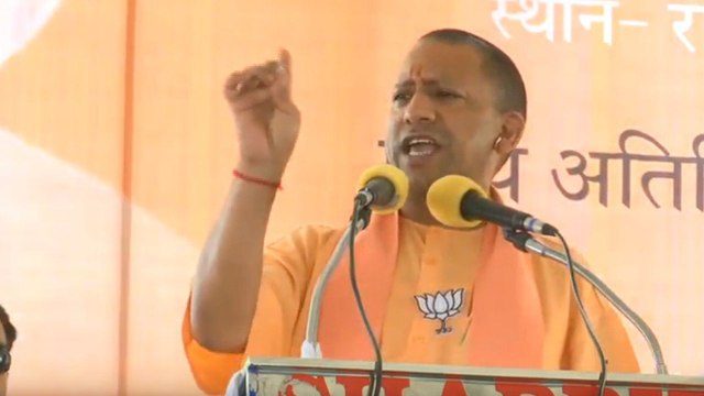 Pragya Thakur is answer to Hindu terror allegations: Yogi Adityanath | Oneindia News