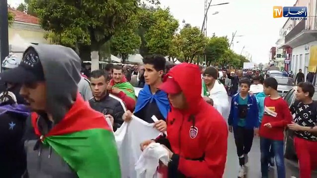 البليدة: مسيرة سلمية للجمعة الحادية عشر دعما للحراك الشعبي