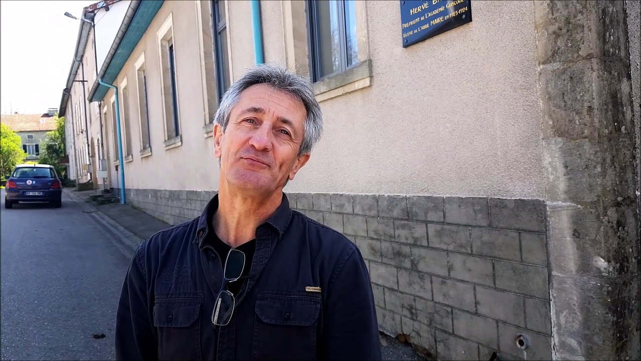 Le maire de Vioménil évoque l'enfance d'hervé Bazin dans la commune