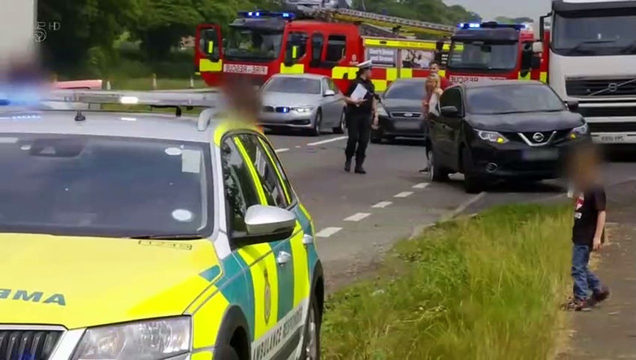 All New Traffic Cops S04E014