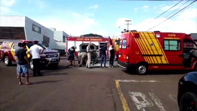 Grave colisão de trânsito é registrada; vítima tem queimaduras