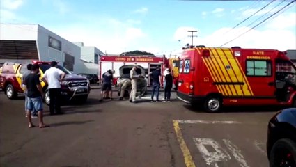 Grave colisão de trânsito é registrada; vítima tem queimaduras