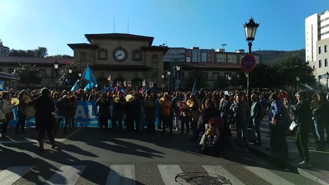 Manifestación por la oficialidad del asturiano en Oviedo