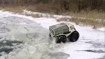 Ce 4x4 amphibie de l'armée russe est incroyable