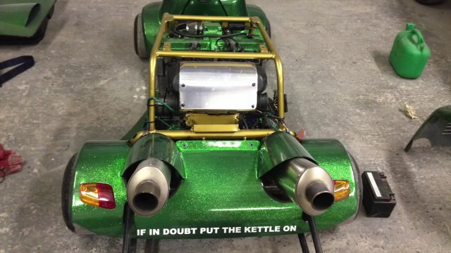 Voici le fauteuil roulant électrique le plus rapide du monde - 170kmh