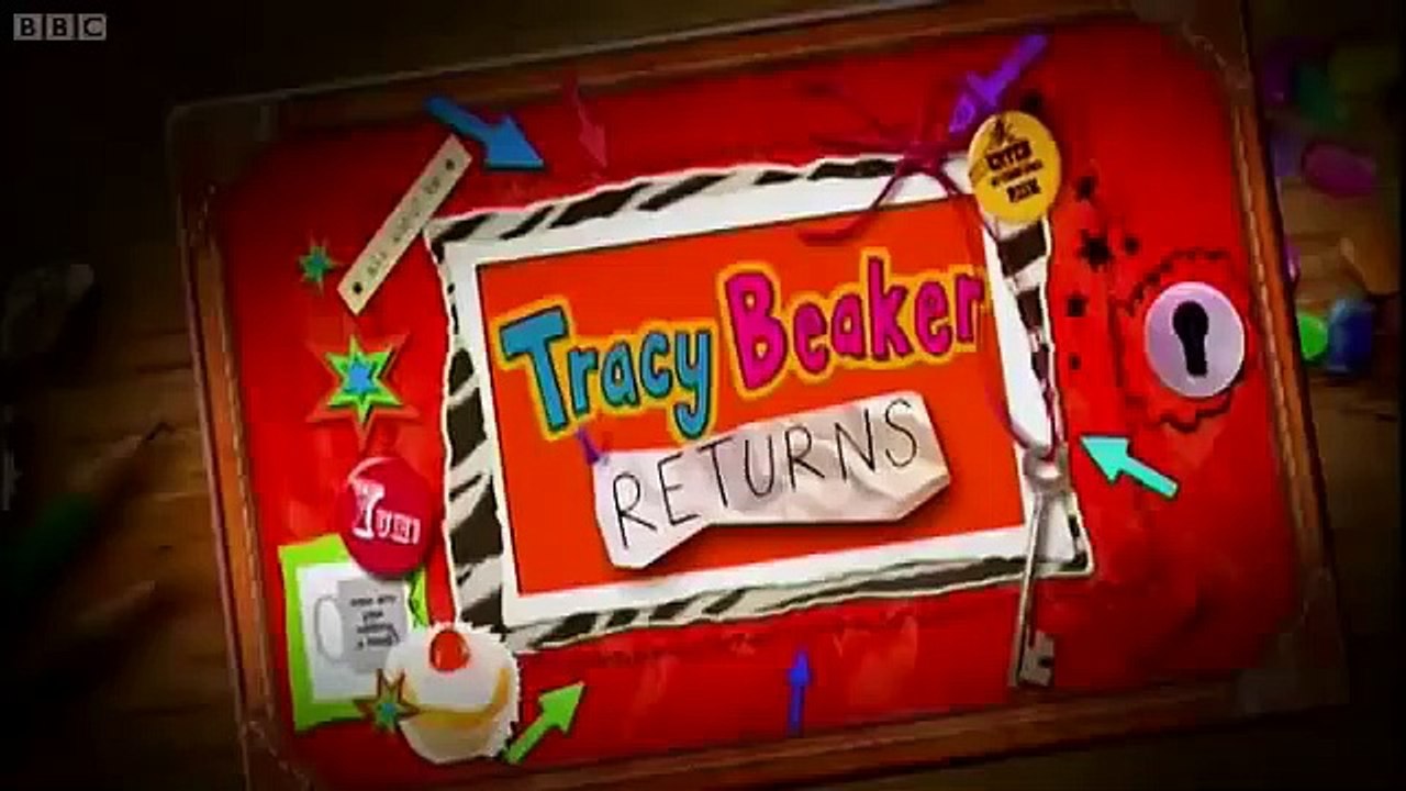 TRACY BEAKER RETURNS ME AND MY ROOM - GUS CARMICHAEL