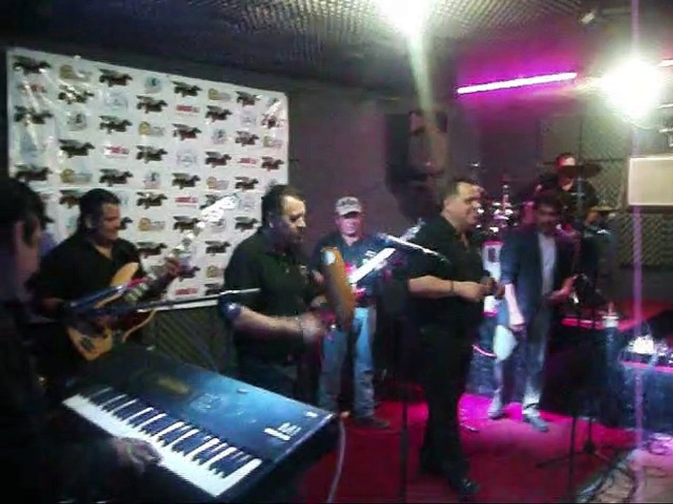 MITADES - NADA MAS POR ESA VEZ