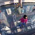 This Terrifying Glass Floor On Thailand Skyscraper Is Not For Faint-Hearted