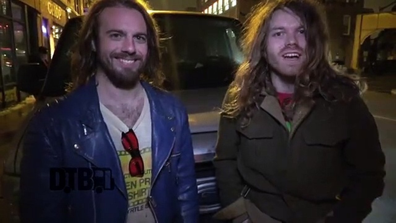Welles - BUS INVADERS Ep. 1439