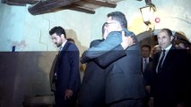 - Bakan Çavuşoğlu Kktc Başbakanı Erhürman İle Akşam Yemeği Yedi