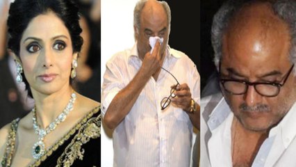 Boney Kapoor again cries badly for Sridevi | FilmiBeat