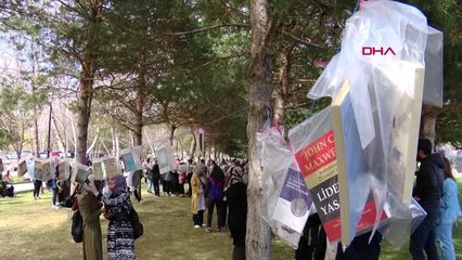 Erzurum Kampüsteki Ağaçlara 4000 Kitap Astılar
