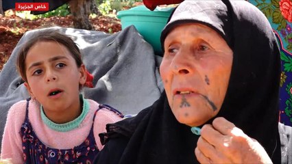 نازحون سوريون جدد على الحدود مع تركيا بلا مأوى