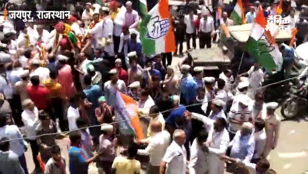 कांग्रेस उम्मीदवार ज्योति खंडेलवाल के रोड शो में लगे मोदी-मोदी के नारे, धक्का-मुक्की