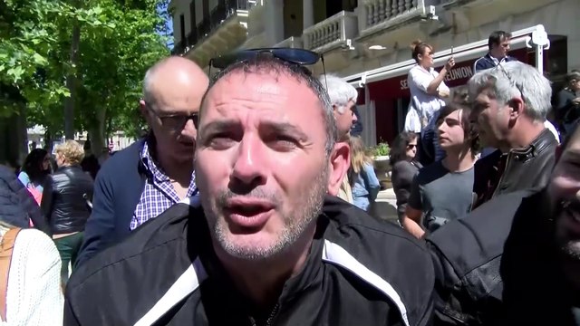 Réaction de spectateurs au roadshow de F1 à Salon