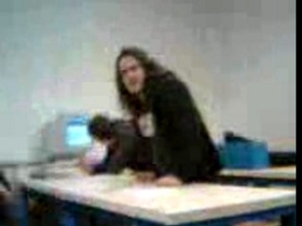 Mehdi chante