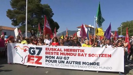 I no global anti-G7 messi in quarantena a 30 km da Biarritz