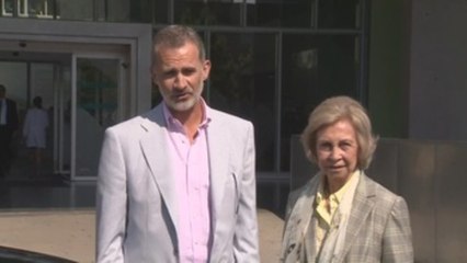 Felipe VI asegura, tras la operación a don Juan Carlos, que todo ha ido perfecto