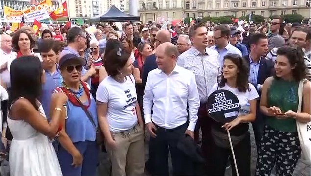 #Unteilbar : 35.000 Menschen demonstrieren gegen Rechts