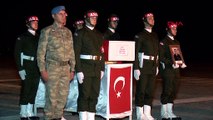 Hakkari'nin Çukurca bölgesinde, şehit olan asker için cenaze töreni