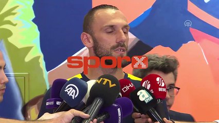 Vedat Muriqi: "Eti az pişmiş yerim"