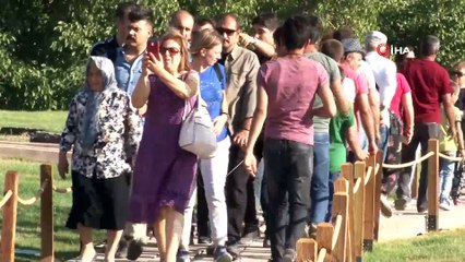 Selçuklu Mezarlığı’na ‘Malazgirt’ akını