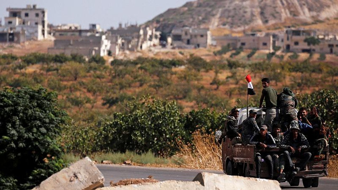 Israel greift iranische Stellungen in Syrien an
