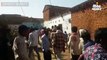 दुर्गापुर गांव के एक घर में घुसा तेंदुआ, 13 घंटे बाद रेस्क्यू कर ओरछा से आए पिंजरे में किया गया कैद