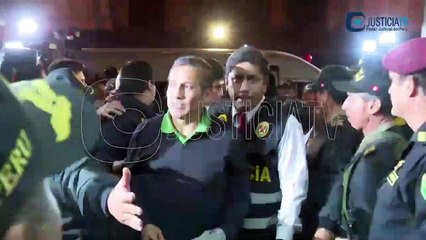 Fiscalía acusa de lavado a expresidente peruano Humala y esposa