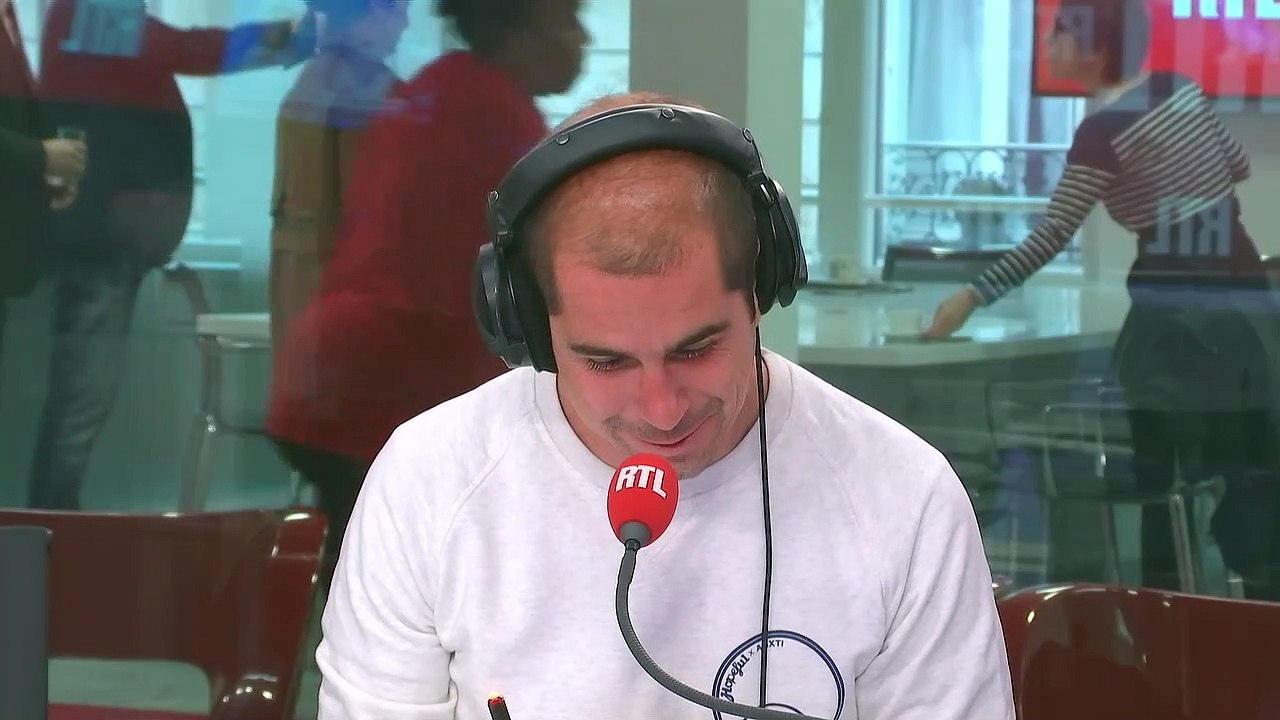 Expulsée d'un avion pour avoir refusé de regarder la vidéo des consignes de sécurité