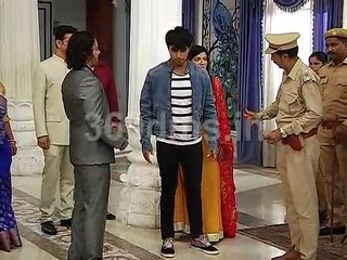 Aapke Aa Jane Se | Tanuj Take Over Vedika from Sahil's home | आपके आ जाने से