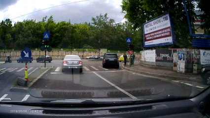 Drive in Bucharest - 05.Mai.2019 - Video 13