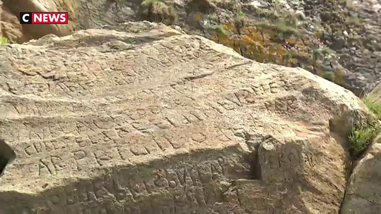 Finistère : le mystérieux rocher de Plougastel