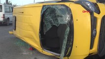 Gaziantep Otomobil ile Servis Minibüsü Çarpıştı: 14 Yaralı