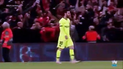 Lionel Messi being comically teased by a ball boy against Liverpool!