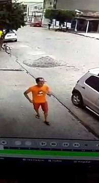 Ladrão rouba bicicleta no centro de Itambé