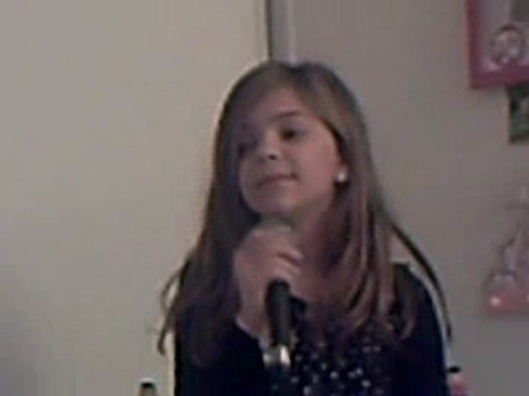 CAROLINE COSTA chante Les fleurs de l'éternité