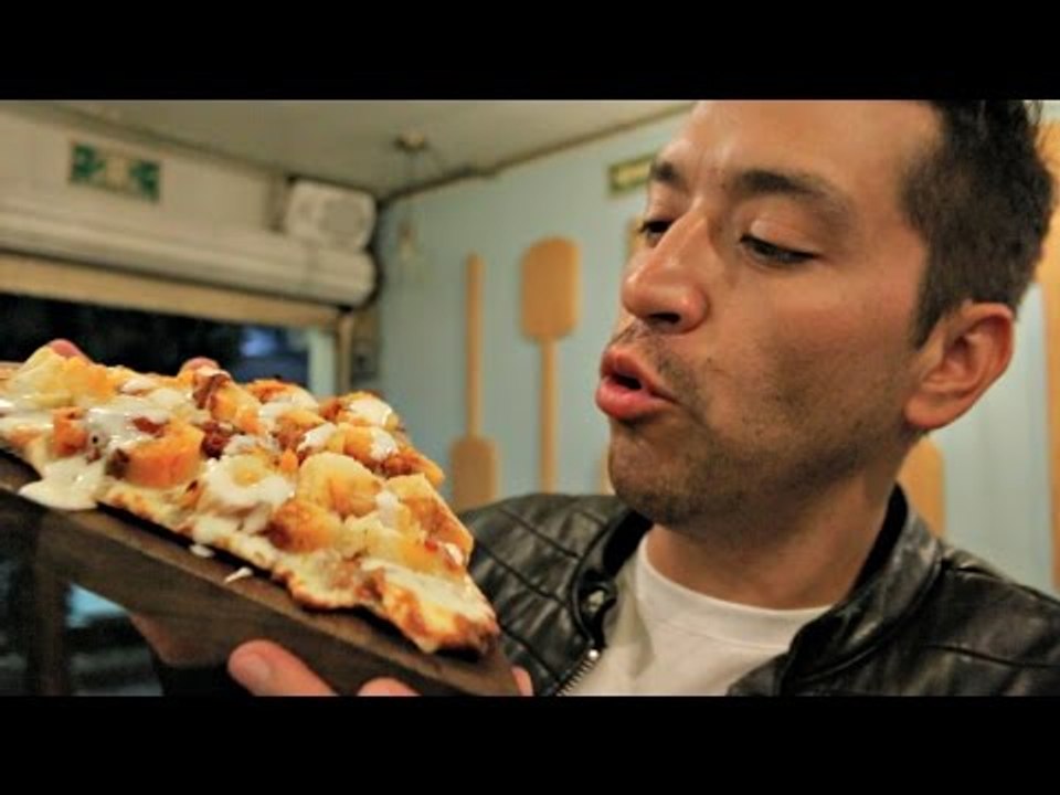 Pixza: Pizza con guisados Garnacheros