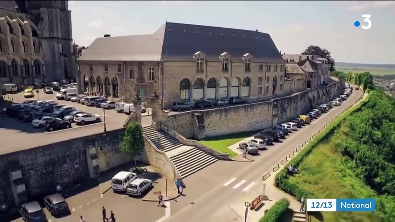 Fonction publique : l'État veut autoriser les collectivités à recourir plus facilement aux contractuels