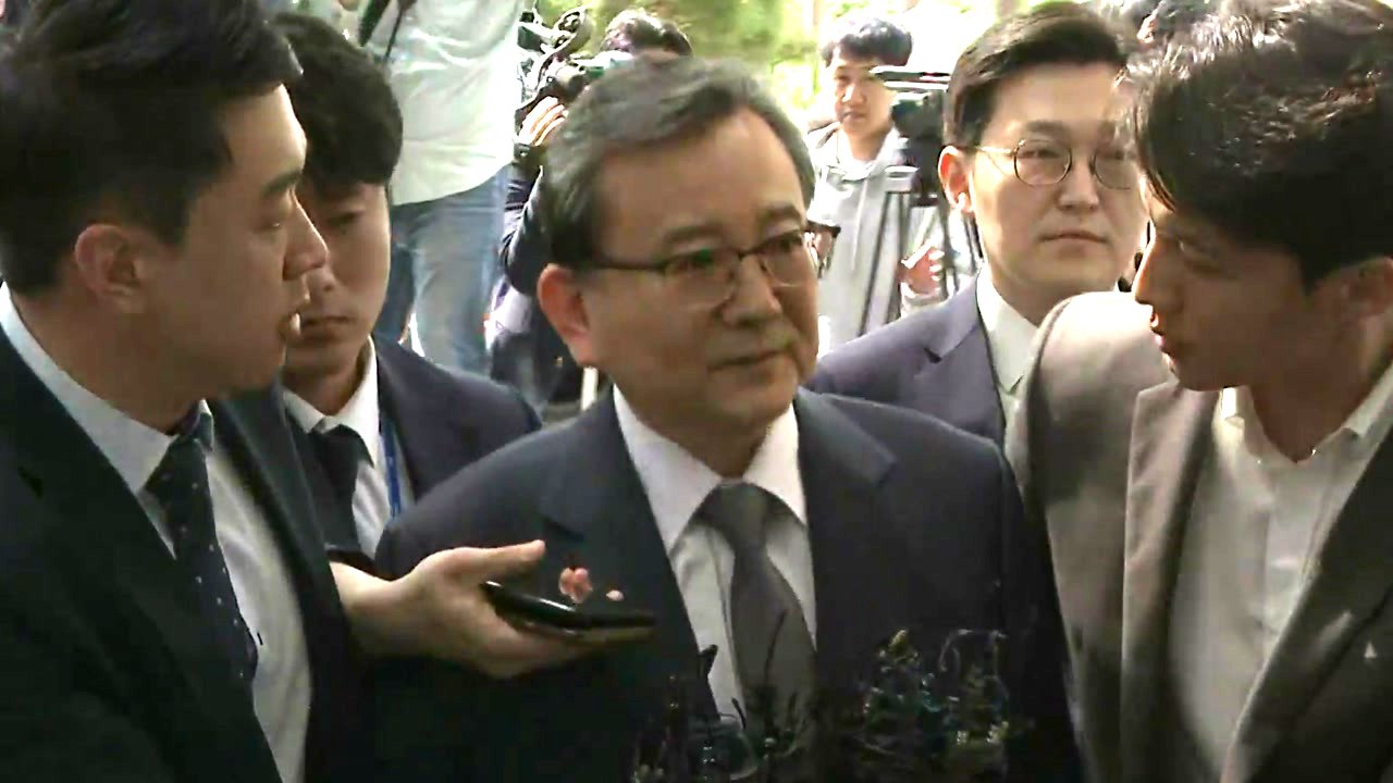 시작은 '별장 동영상'...6년 만에 '피의자' 소환된 김학의 / YTN