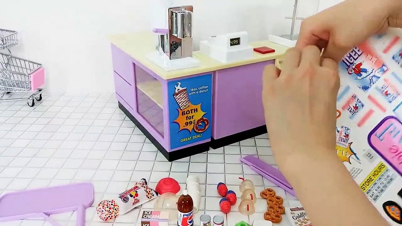 Barbie Mini Mart Grocery Store Supermarket Unboxing دمية باربي ميني مارت Supermercado boneca Barbie | Karla D.