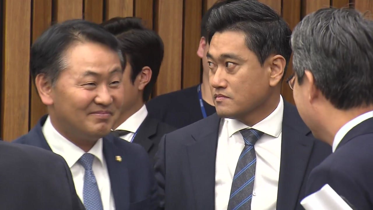 [인터뷰] 바른미래당 김관영 원내대표 사퇴, 당내 갈등 봉합될까? / YTN